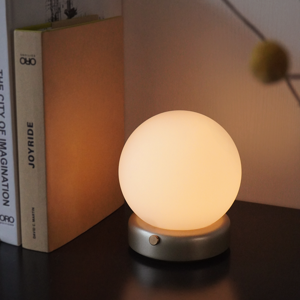 Ery_doughnut type_table lamp