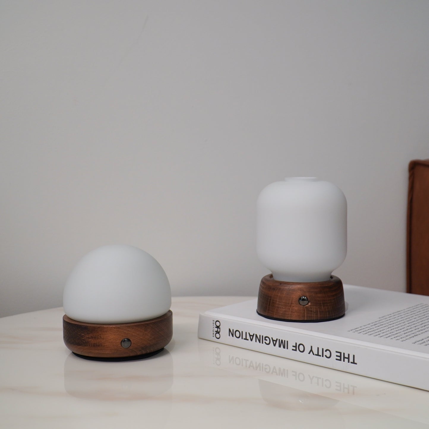 COBBLE - wooden type table lamp