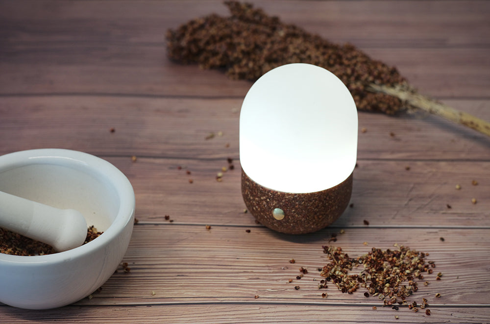 CAPSULE- sorghum husk - biowaste material table lamp