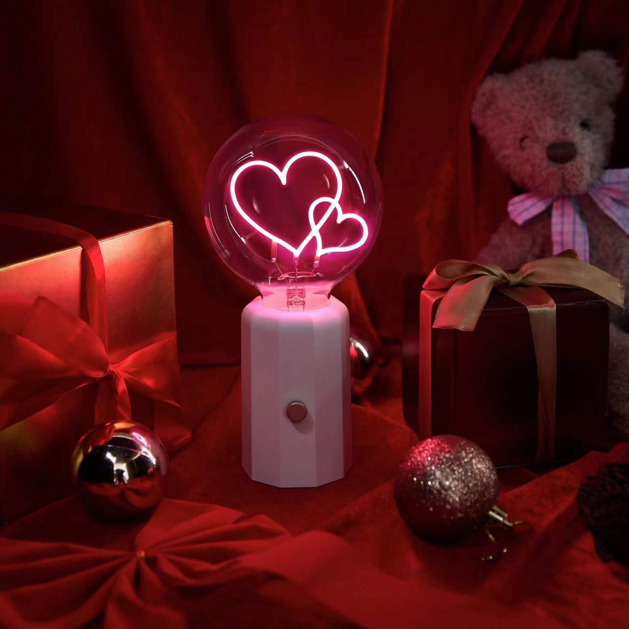 Bubble Series Table Lamp - Heart - White Base